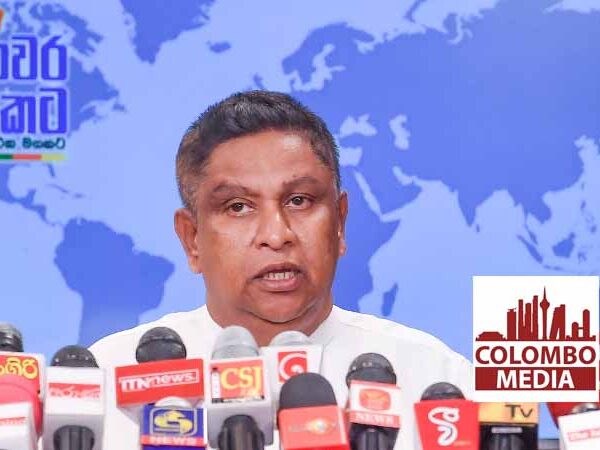 ”අනුන්ගේ කලිසම තමන්ගෙ වගේ ඇඳගෙන යන අයවැයක්” – චාමර සම්පත්