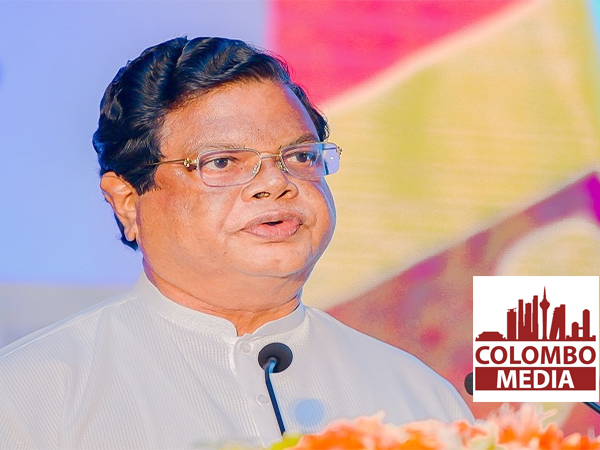 අපේ රට බංග්ලාදේශයක් නොවීමට නම් රනිල් නැවතත් ජනපති විය යුතුයි-ඇමැති ආචාර්ය බන්දුල ගුණවර්ධන