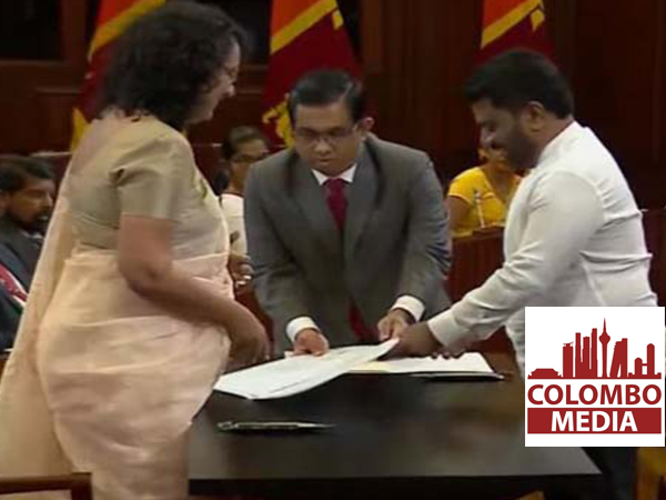 නව රජයේ අමාත්ය මණ්ඩලය මෙන්න