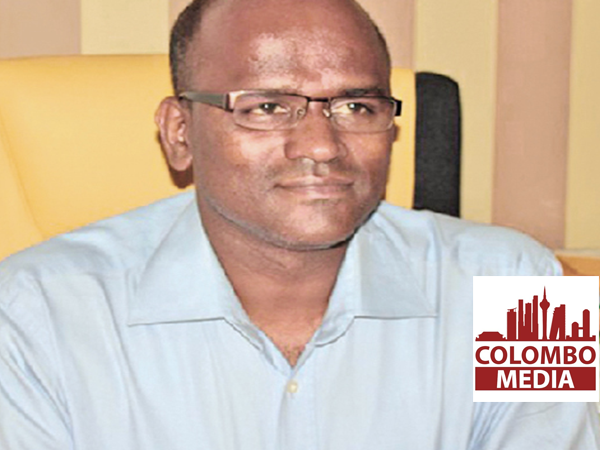 අරුසු කච්චි ලැයිස්තු ධුරයක් පැරදුණු දොස්තර සත්යලිංගම්ට-තීරණය ගැන ඇතුළෙන් ප්රශ්න