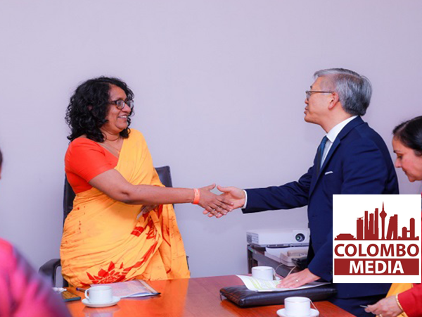 එක්සත් ජනපද නියෝජිත කණ්ඩායම අගමැතිනිය හමුවෙයි