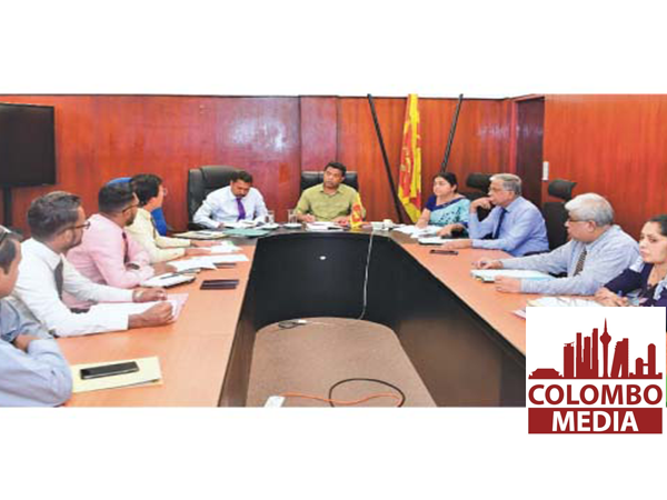 වෘත්තීය අයිතිවාසිකම් කප්පාදු කිරීම වෘත්තීය සමිති මර්දනය කිරීම නව ආණ්ඩුවේ ප්‍රතිපත්තිය නොවේ-ඇමැති වෛද්‍ය නලින්ද ජයතිස්ස