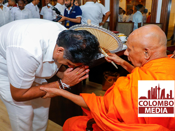 ජාතීන් අතර සහෝදරත්වය ගොඩනඟන පෙරහර සංස්කෘතිය රැකගනිමු-ගංගාරාම නවම් පෙරහරට එක්වෙමින් විපක්ෂ නායක කියයි