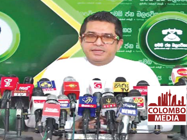 සුජීව සේනසිංහ විසින් යැවූ ලිපියක්, අත් වැරදීමකින් බව පවසමින් ඉල්ලා අස්කර ගනියි